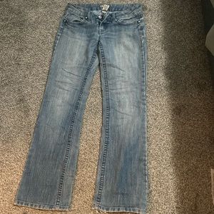 Mudd jeans with silver embroidery on back pockets